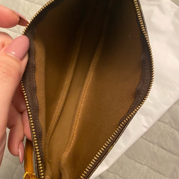Louis Vuitton pochette accessorie - Picture 5 of 15